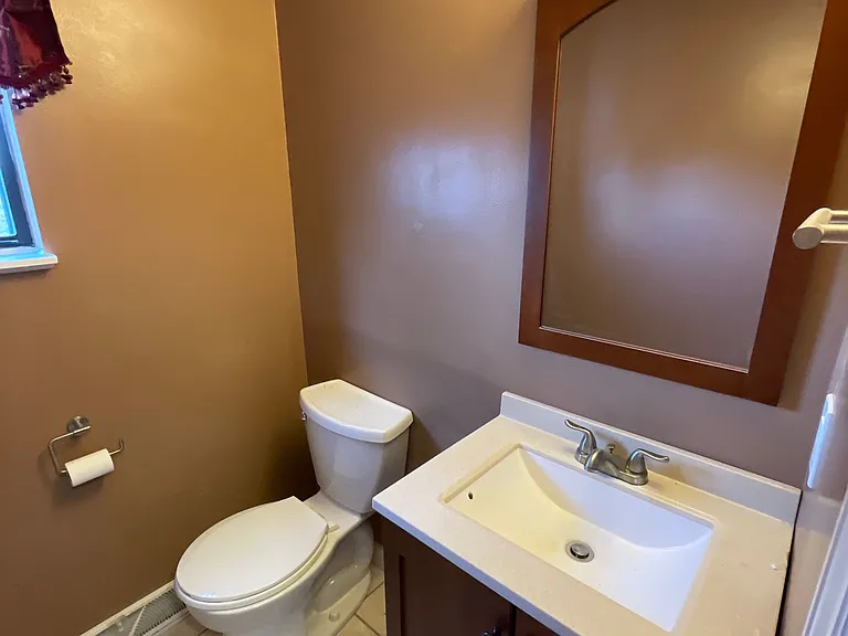 210 Woodhaven Dr — Photo 21