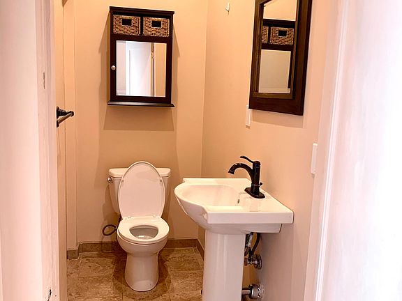 4th image of 2426 Fulton St