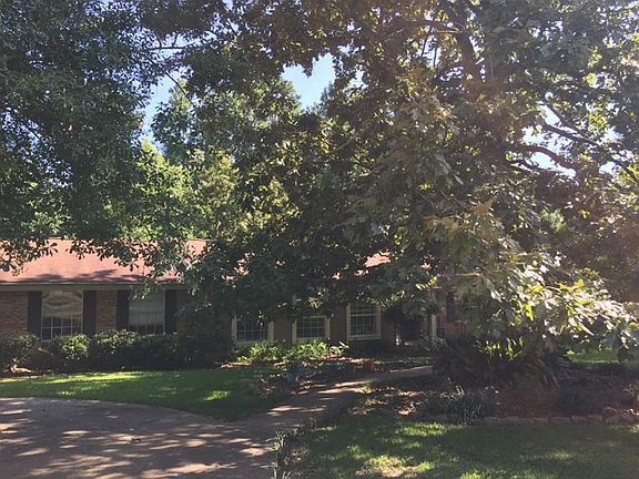 2nd image of 108 Richwood Dr