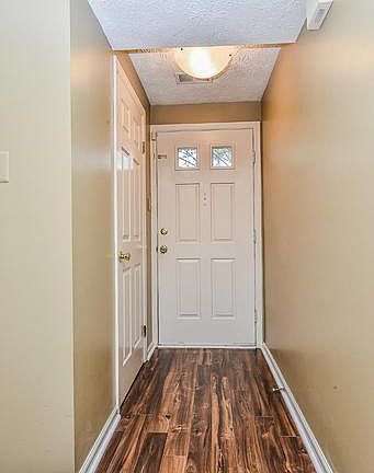 2nd image of 8479 Aurora Ct