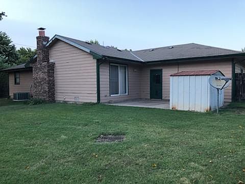 4th image of 317 N Driftwood Ct