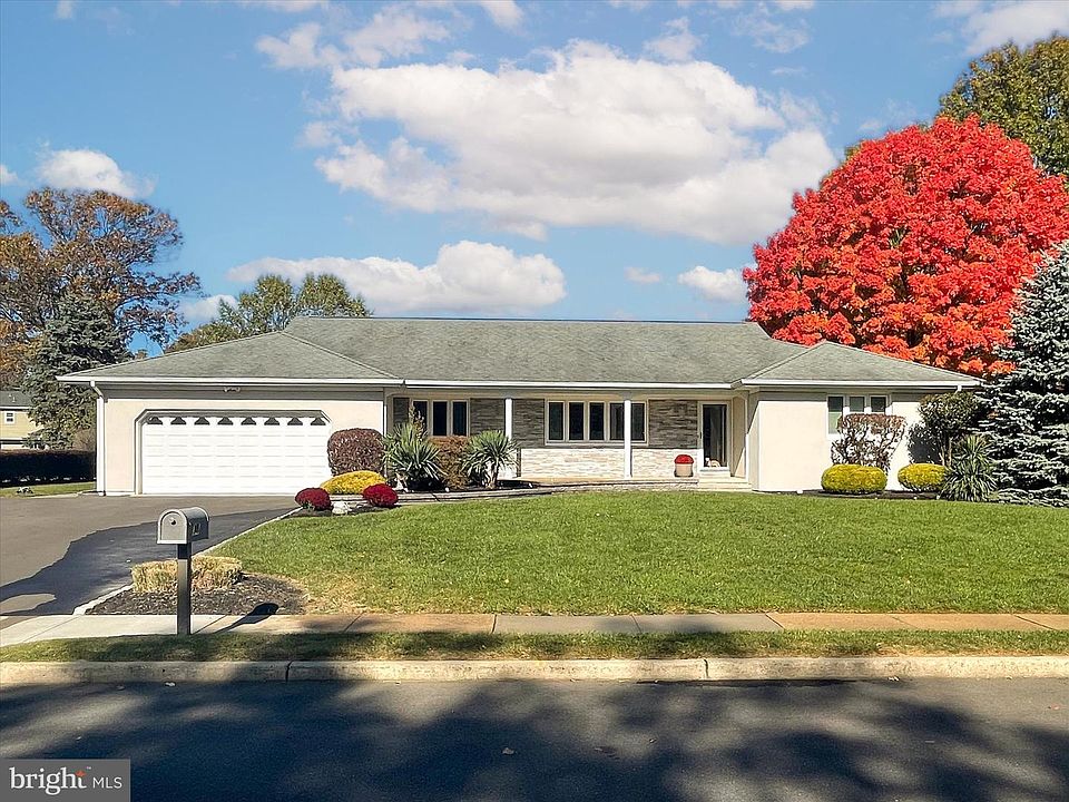 1st image of 20 Azalea Way