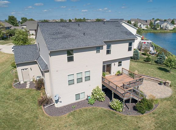 3rd image of 3 Deerfield Ct
