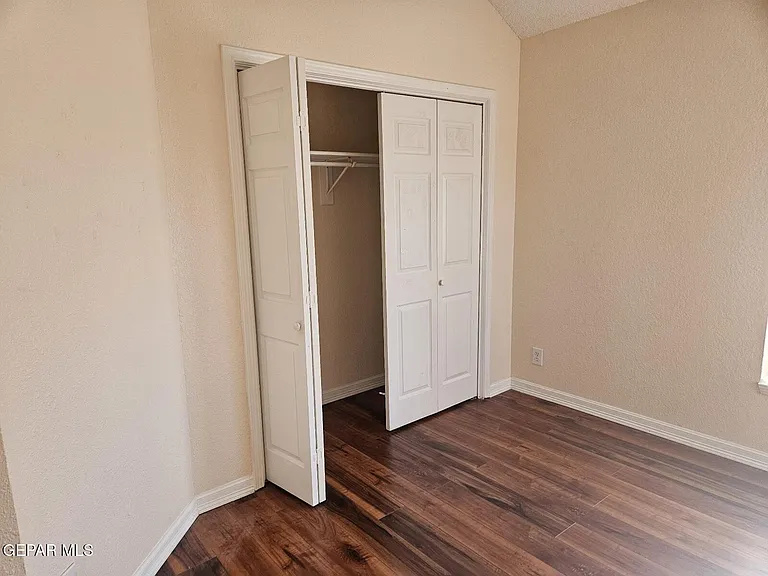 11235 Kachina Dr — Photo 19