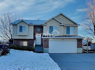 847 W 1350 N, Clinton, UT 84015