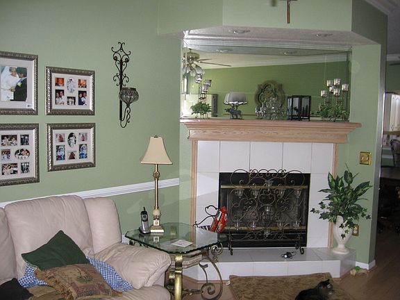 3rd image of 2648 Sabal Springs Dr APT 2