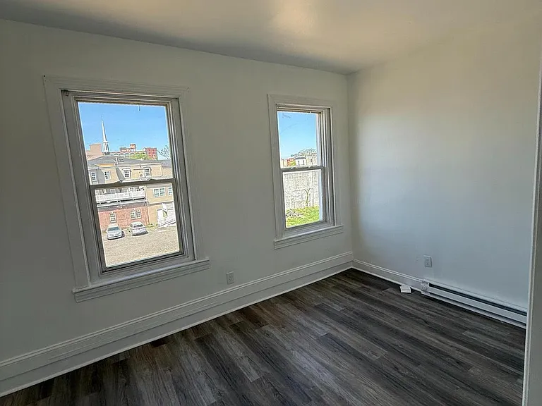 1111 W Lehigh Ave #4 — Photo 2