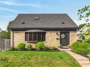 151 Hixon Rd, Hamilton, ON L8K 2C3