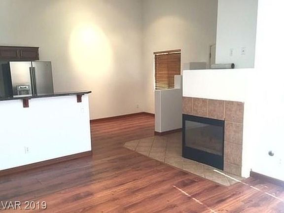 5th image of 2110 N Los Feliz St #2014