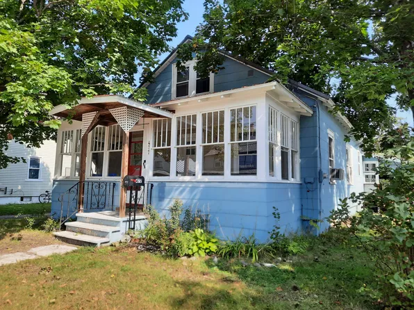 477 Aroostook Avenue, Millinocket, ME 04462