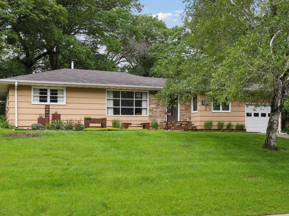 3941 Hampshire Ave N, Crystal, MN 55427