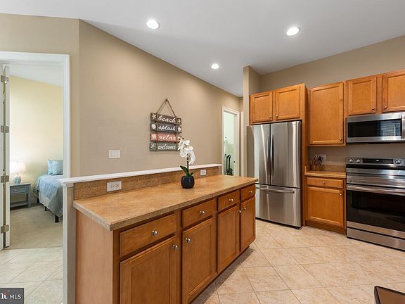 5th image of 31324 Founders Ave