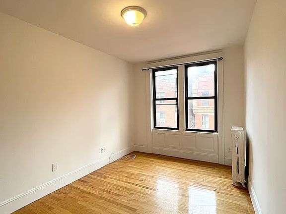 5th image of 200 W 95th St #5A