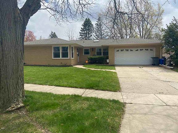 3rd image of 3715 Oklahoma Dr