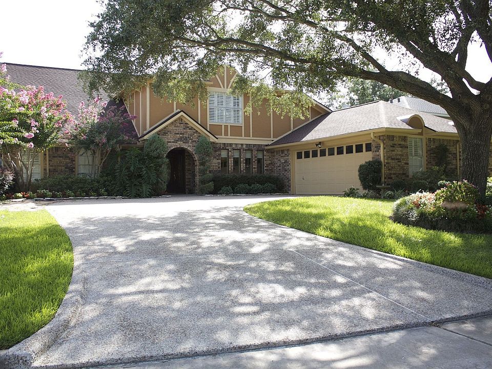 1st image of 626 Longview Dr