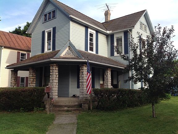 4th image of 902 E Pearl St