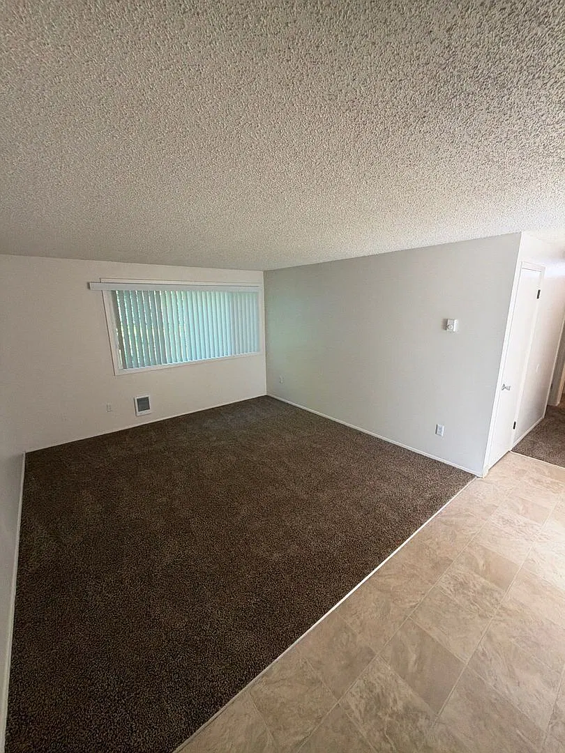 West Hills Village — Photo 4