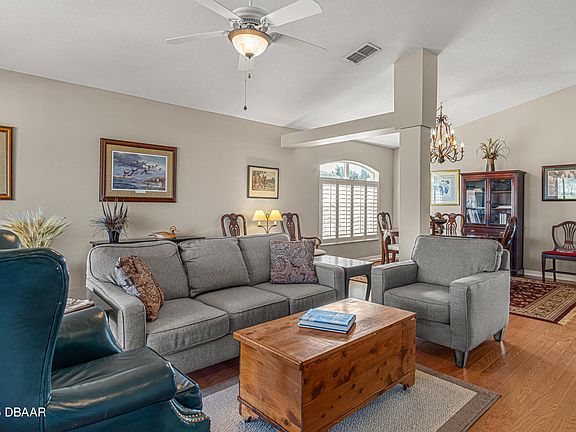 4th image of 3123 Waterway Pl