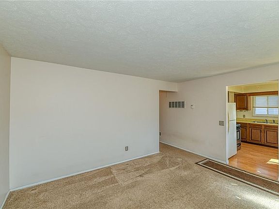 5th image of 1220 Moneta Ave