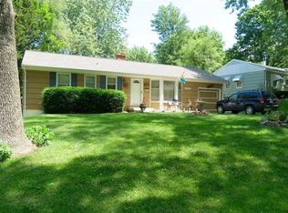 6806 Fairlane Dr, Kansas City, MO 64134