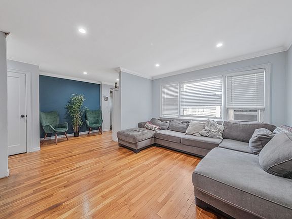 2nd image of 54 S Centre Ave Floor 1