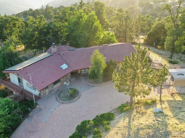 29741 Starland Dr, Tehachapi, CA 93561