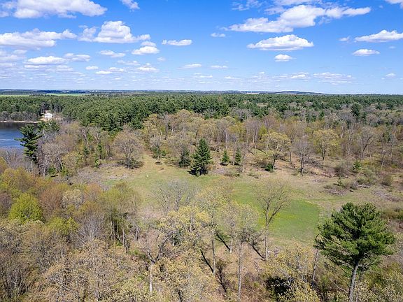 2nd image of 40.00 AC County Road Ff