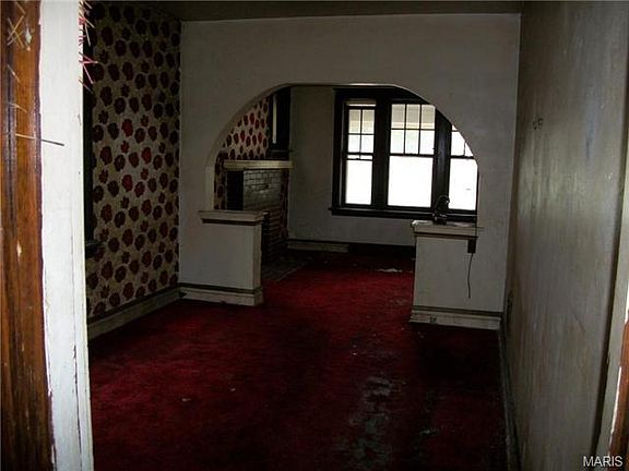 4th image of 4266 San Francisco Ave