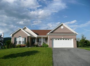 723 Rocky Fountain Dr, Myersville, MD 21773