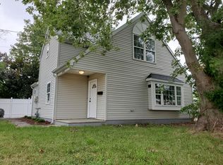 844 9th St, Union Beach, NJ 07735