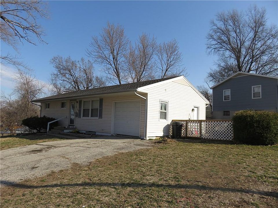 1st image of 9100 E 44th St