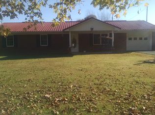 140 Oaks Rd., Jamestown, KY 42629