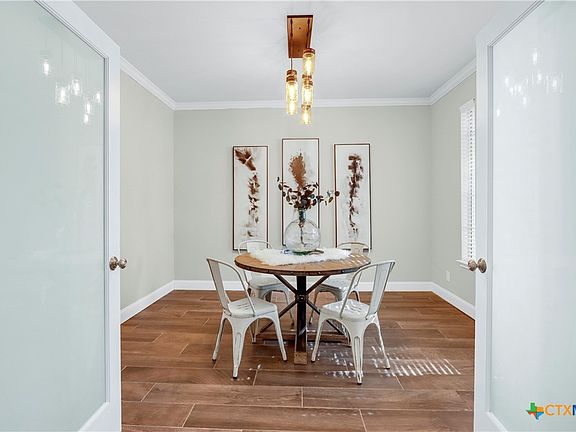 5th image of 526 Walnut Heights Blvd