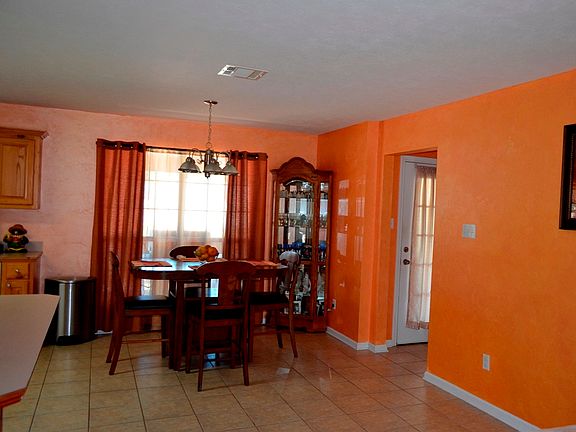 4th image of 1570 Sawnee Dr