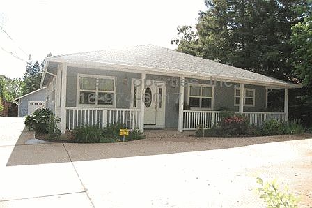 5th image of 3628 Hollister Ave