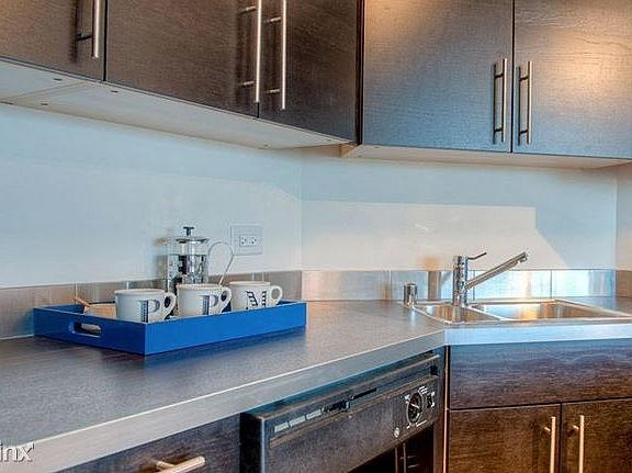 1120NLaSalle_1Br-04