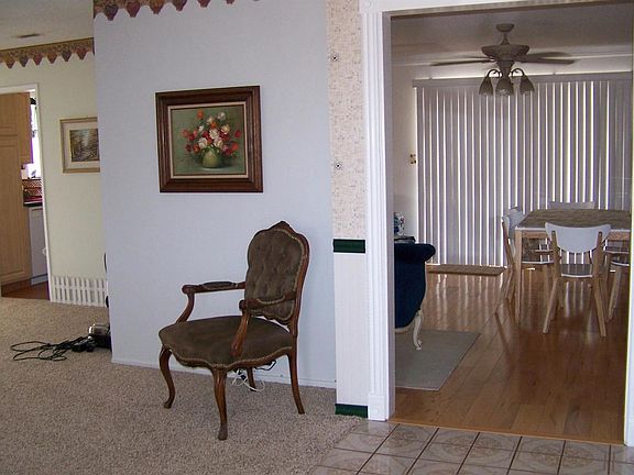 5th image of 2041 Barcelona Cir