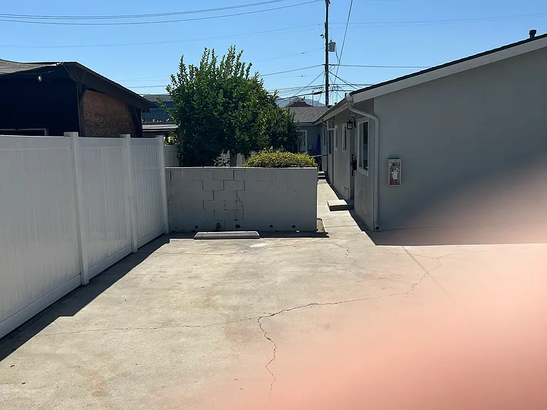 905 Mariposa St #A — Photo 1