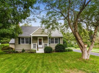 30 Meadow Rd, Burlington, CT 06013