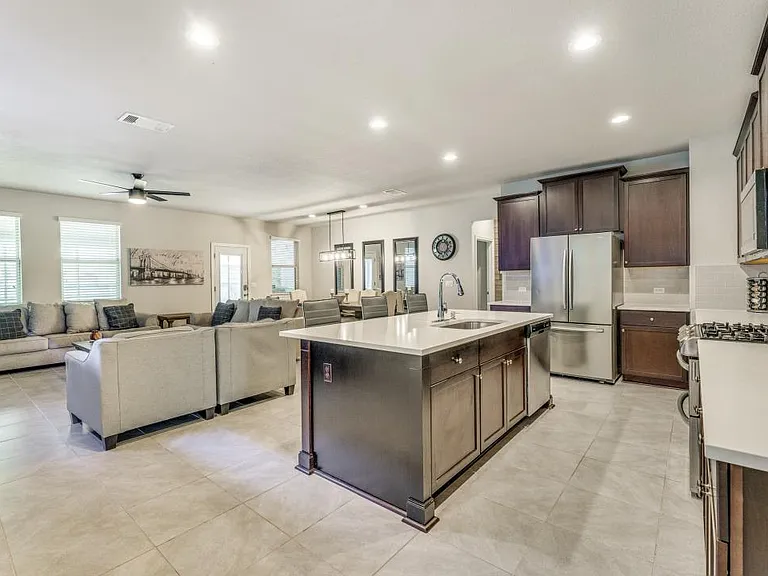 5921 Lehman Way — Photo 9