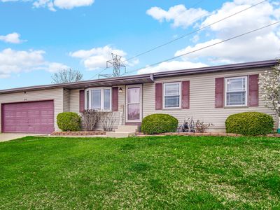 379 Rainier Rd, Valparaiso, IN, 46385