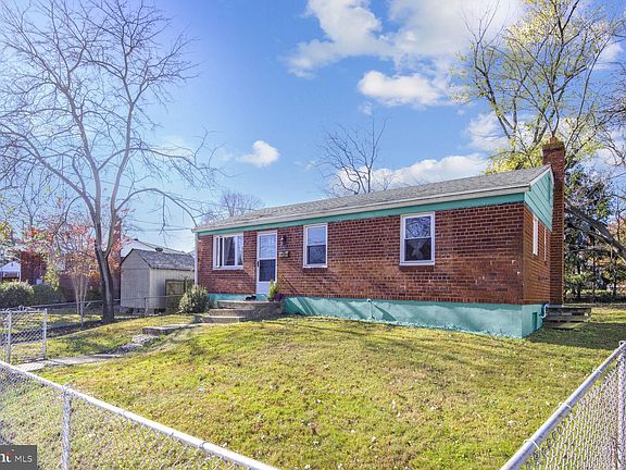 2nd image of 11802 Timber Ln