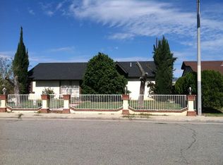 220 W Wilson St, Rialto, CA 92376