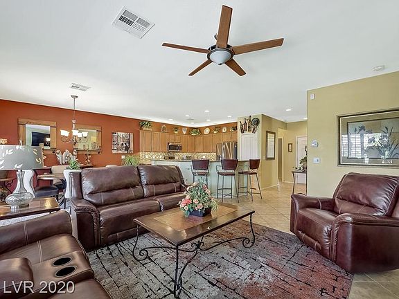 5th image of 7624 Widewing Dr
