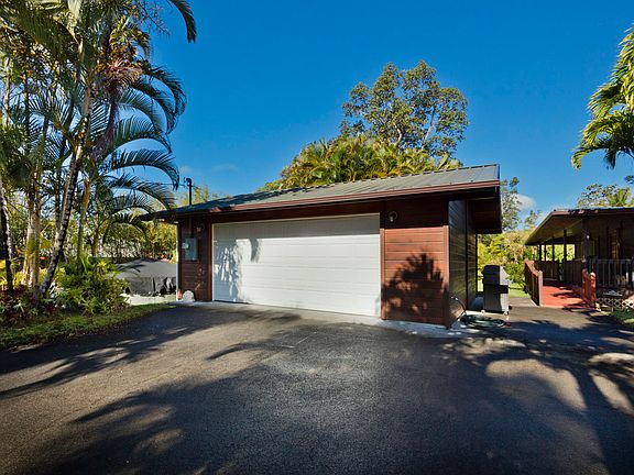 2nd image of 13-3438 Oneloa St
