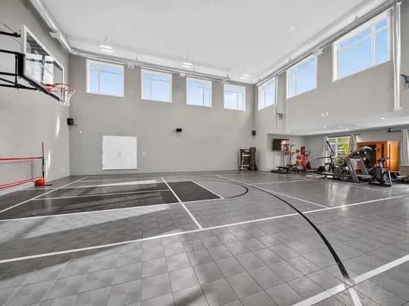 5530 Chegwin Point SW, Edmonton, AB T6W 4A8