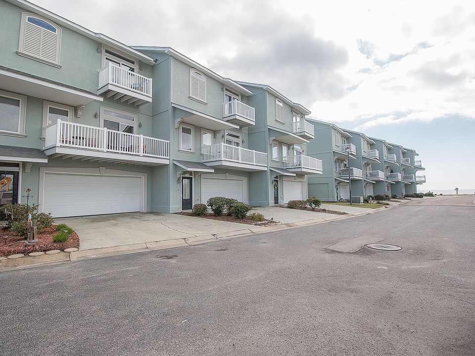1st image of 714 W Beach Blvd #714