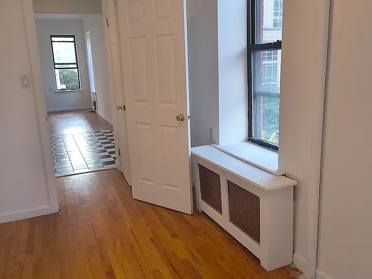 400 E 91st St #2E — Photo 12