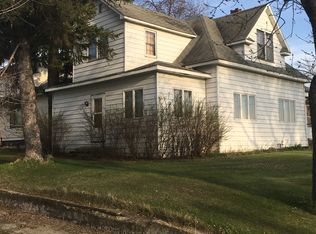 400 King St, Starkweather, ND 58377