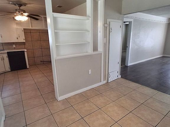 5th image of 1908 S Fannin St